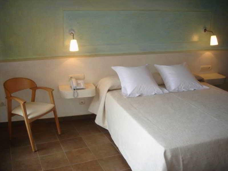 רוזס Hotel Carmen מראה חיצוני תמונה